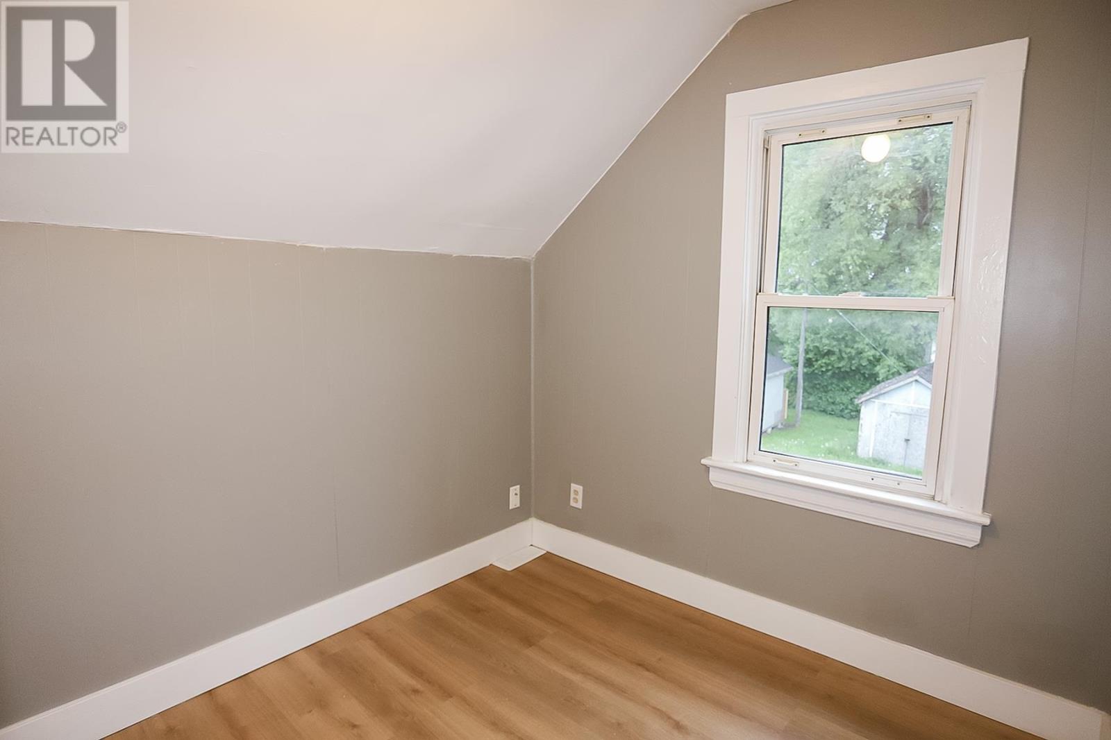 299 Goulais Ave, Sault Ste Marie, Ontario  P6C 5A2 - Photo 32 - SM260097