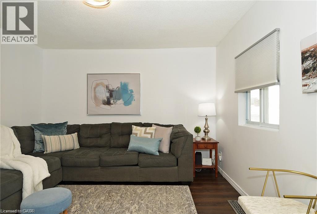 9 Adam Street, Cambridge, Ontario  N3C 2K1 - Photo 6 - 40814308