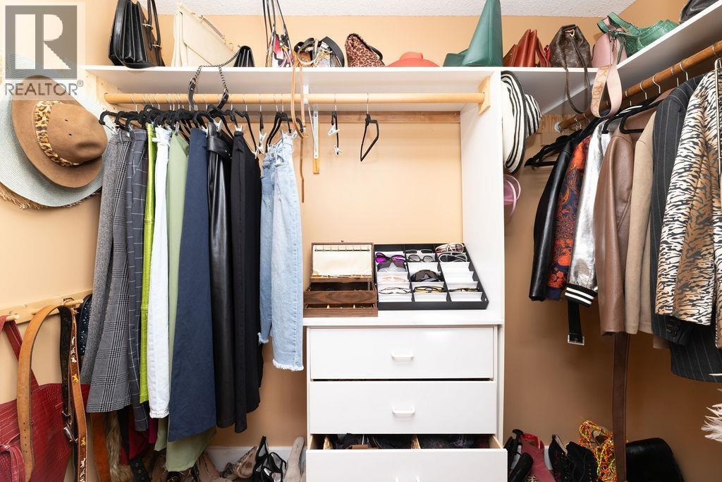 4934 Geer Road, Sechelt, British Columbia  V0N 3A2 - Photo 19 - R3091535