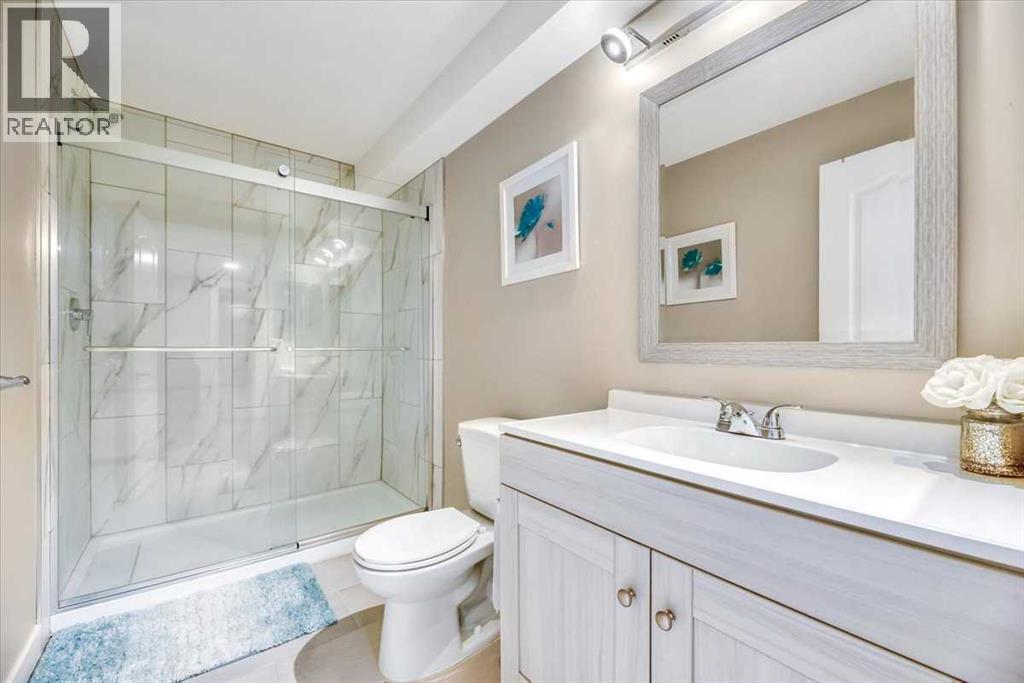 145 Signal Hill Circle Sw, Calgary, Alberta  T3H 2H1 - Photo 35 - A2294614