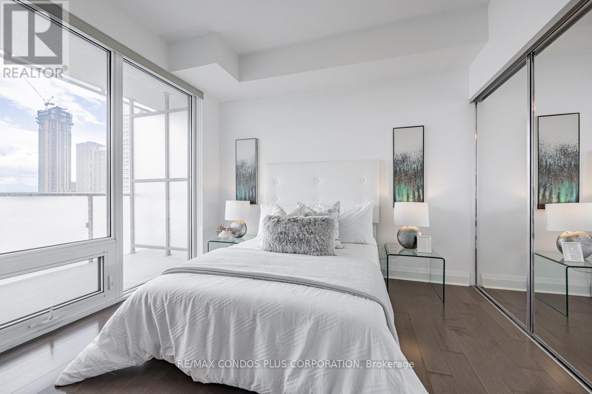 3308 - 65 St Mary Street, Toronto, Ontario  M5S 0A6 - Photo 10 - C12912364