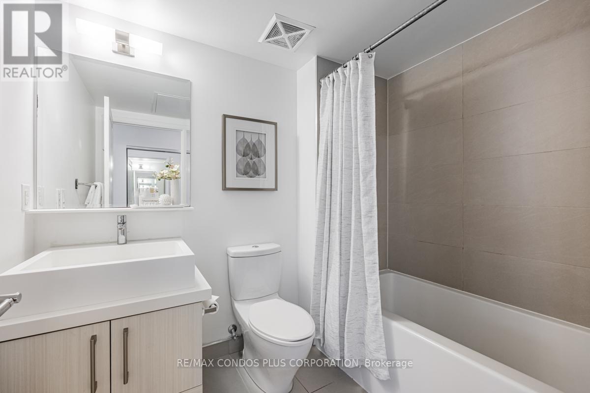 3308 - 65 St Mary Street, Toronto, Ontario  M5S 0A6 - Photo 12 - C12912364