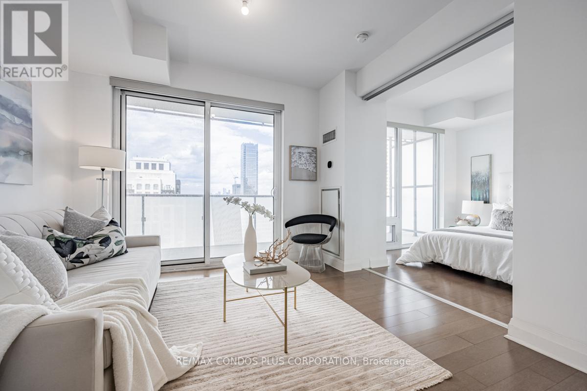 3308 - 65 St Mary Street, Toronto, Ontario  M5S 0A6 - Photo 8 - C12912364