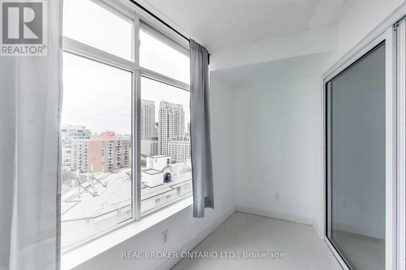 1819 - 650 Queens Quay W, Toronto, Ontario M5V 3N2 - Photo 25 - C12912398