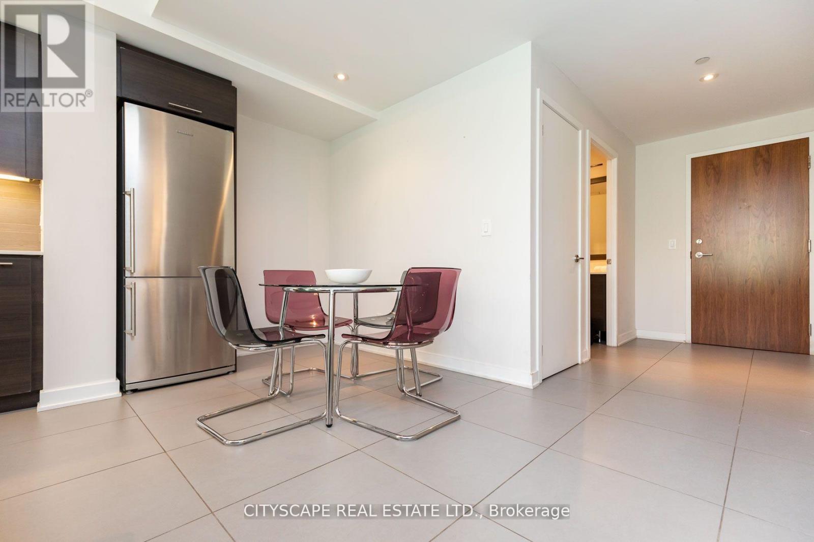 201 - 3 Market Street, Toronto, Ontario  M5E 0A3 - Photo 6 - C12912424