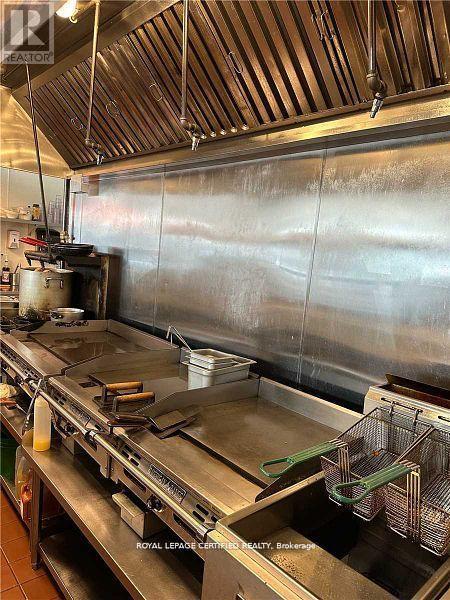 C2.1 - 224 Ritson Road N, Oshawa, Ontario  L1G 1Z7 - Photo 11 - E12912376