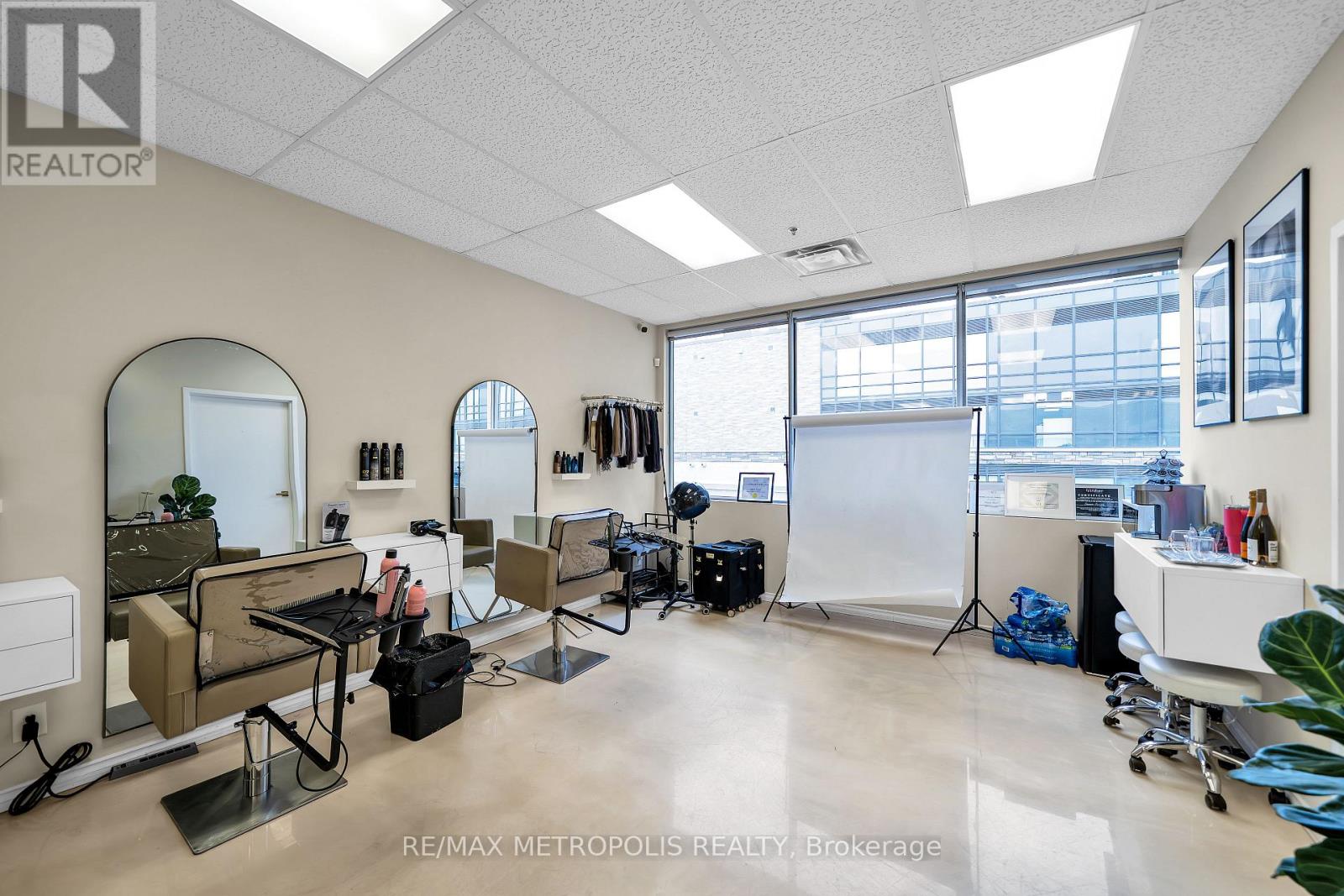 209 - 1 Rossland Road W, Ajax, Ontario  L1Z 1Z2 - Photo 12 - E12912378