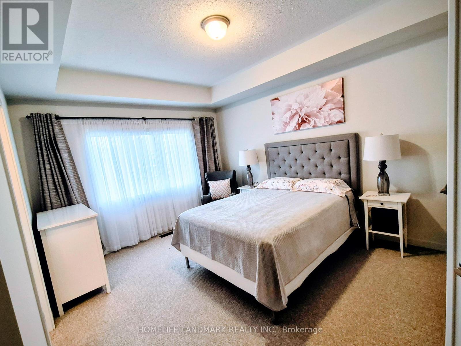 61 Mondial Crescent S, East Gwillimbury, Ontario  L9N 0S2 - Photo 7 - N12912374