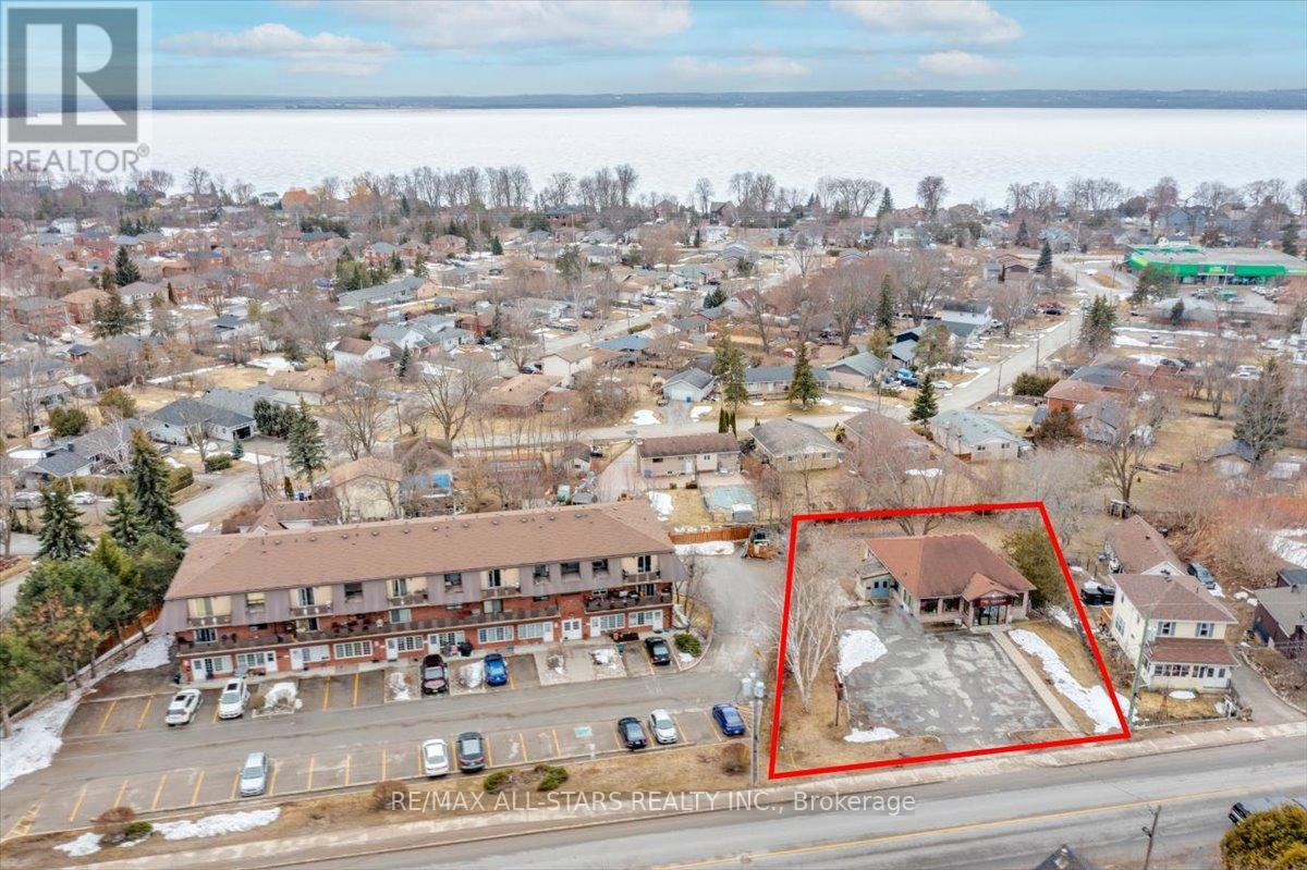 30 The Queensway S, Georgina, Ontario  L4P 1Y9 - Photo 17 - N12901650