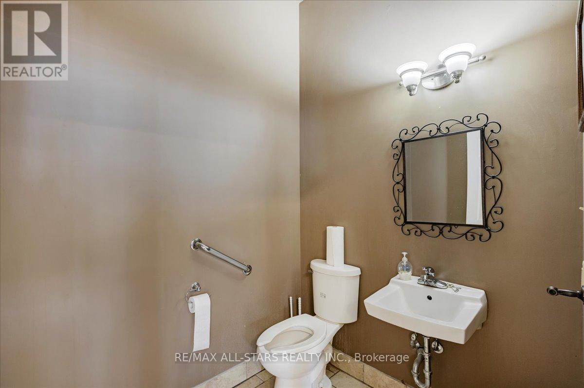 30 The Queensway S, Georgina, Ontario  L4P 1Y9 - Photo 22 - N12901650