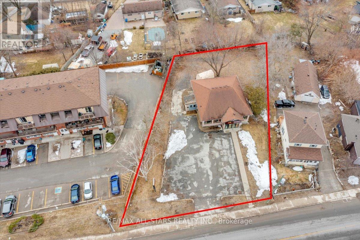 30 The Queensway S, Georgina, Ontario  L4P 1Y9 - Photo 18 - N12901650