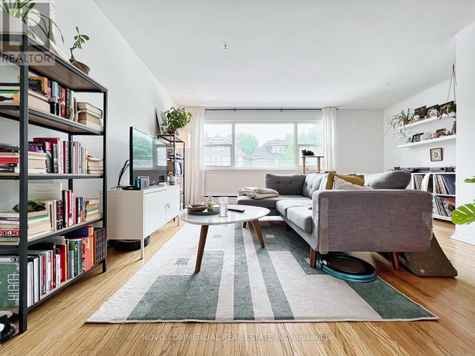 2nd Flr - 1658 Queen Street W, Toronto, Ontario  M6R 1B2 - Photo 2 - W12912404