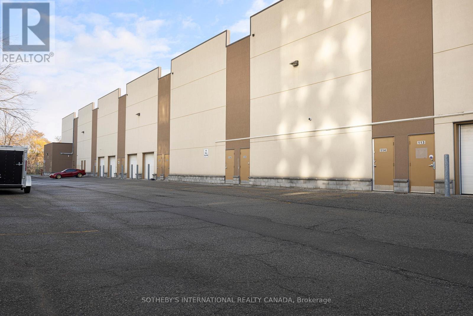 114 - 1065 Canadian Place, Mississauga, Ontario  L4W 0C2 - Photo 6 - W12912418