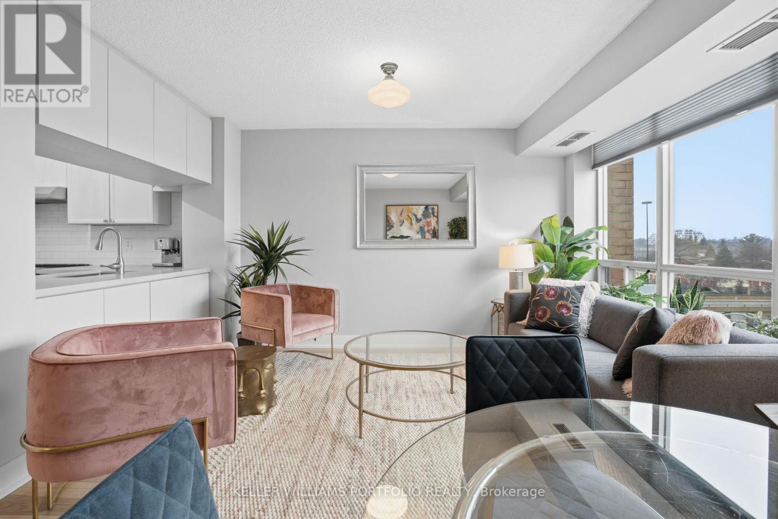 802 - 190 Manitoba Street, Toronto, Ontario  M8Y 3Y8 - Photo 10 - W12912420