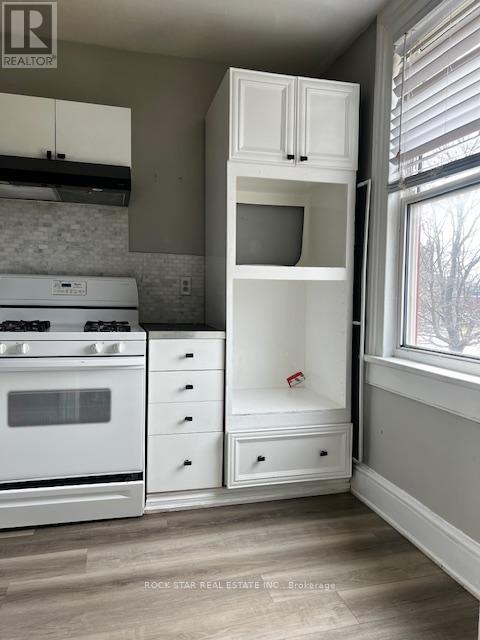 103 West Street, Brantford, Ontario  N3T 3E9 - Photo 6 - X12912400