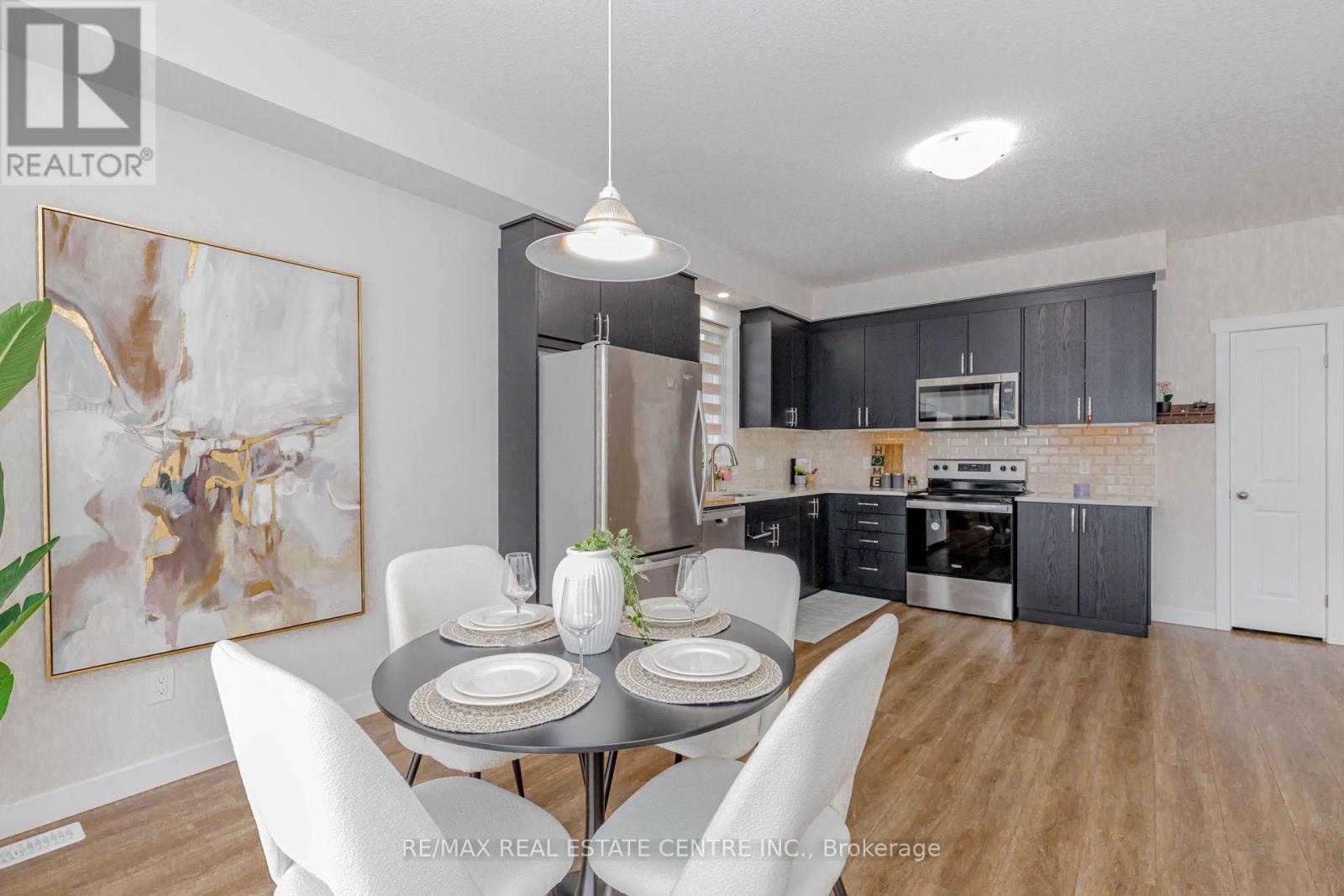 8 Moon Crescent, Cambridge, Ontario  N1S 0C4 - Photo 20 - X12912428