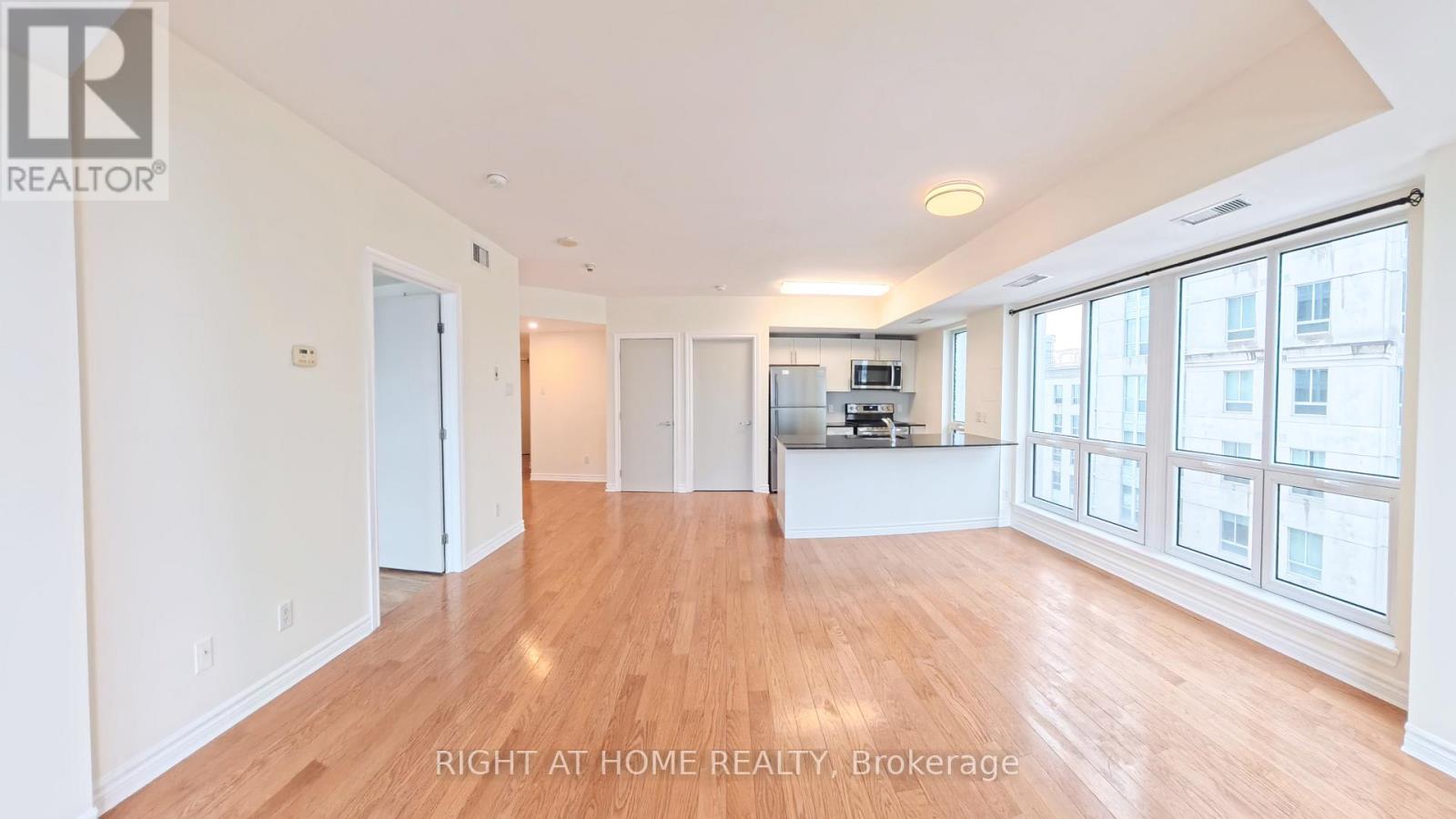 1901 - 234 Rideau Street, Ottawa, Ontario  K1N 0A9 - Photo 16 - X12632210