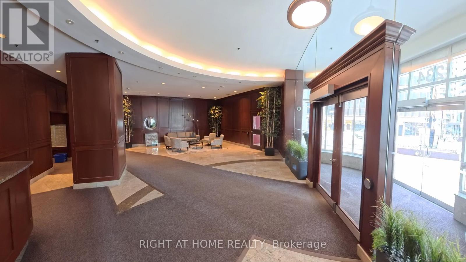 1901 - 234 Rideau Street, Ottawa, Ontario  K1N 0A9 - Photo 5 - X12632210