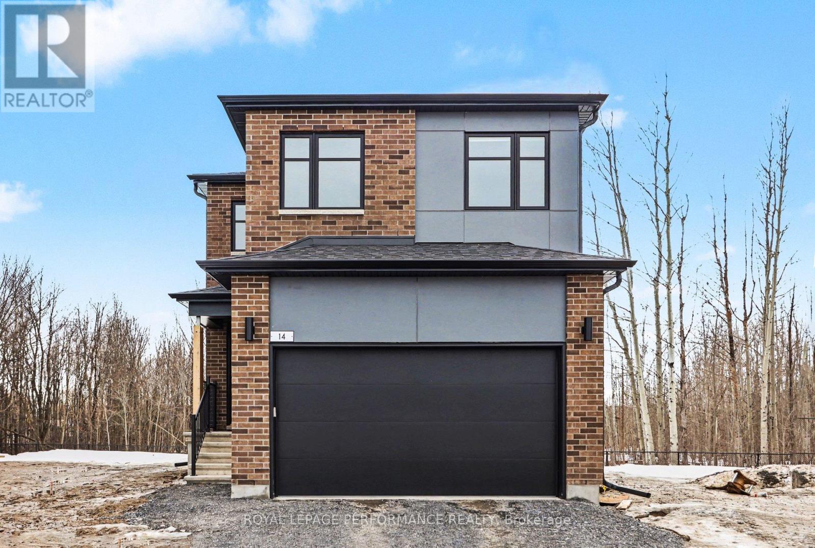 14 Academie Street, Russell, Ontario  K0A 1W0 - Photo 2 - X12878796