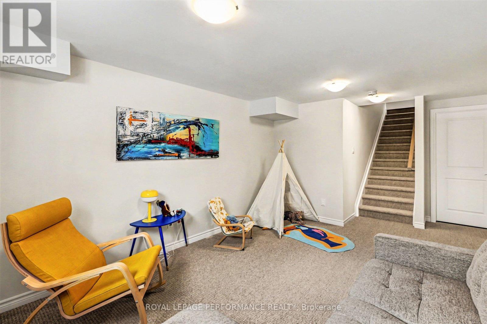 14 Academie Street, Russell, Ontario  K0A 1W0 - Photo 36 - X12878796