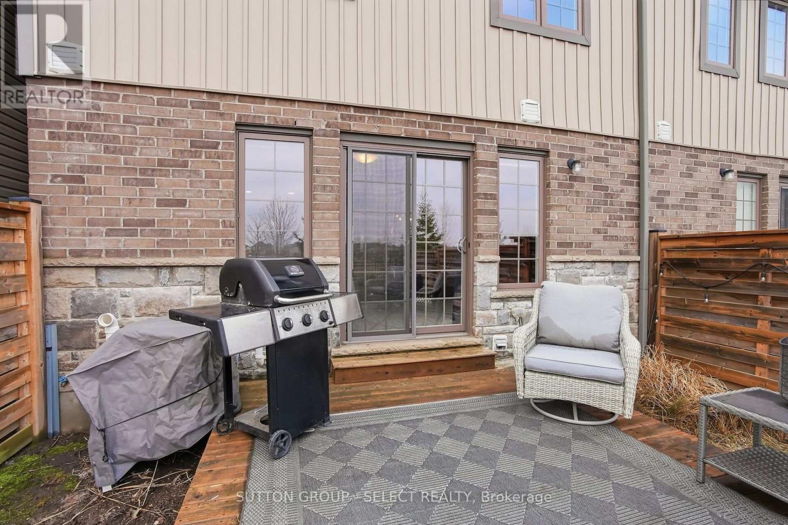 20 - 2040 Shore Road, London South, Ontario  N6K 0G3 - Photo 32 - X12912440