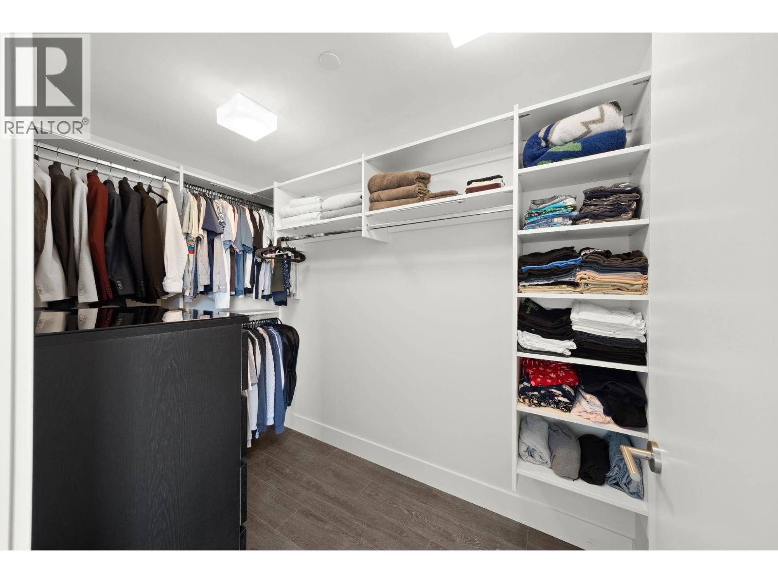 Listing Picture 16 of 29 : 7 8508 JACK UPPAL STREET, Vancouver / 溫哥華 - 魯藝地產 Yvonne Lu Group - MLS Medallion Club Member