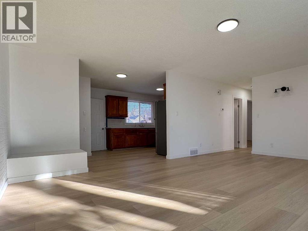 2212 72 Avenue SE, Calgary, Alberta  T2C 0G4 - Photo 6 - A2288129