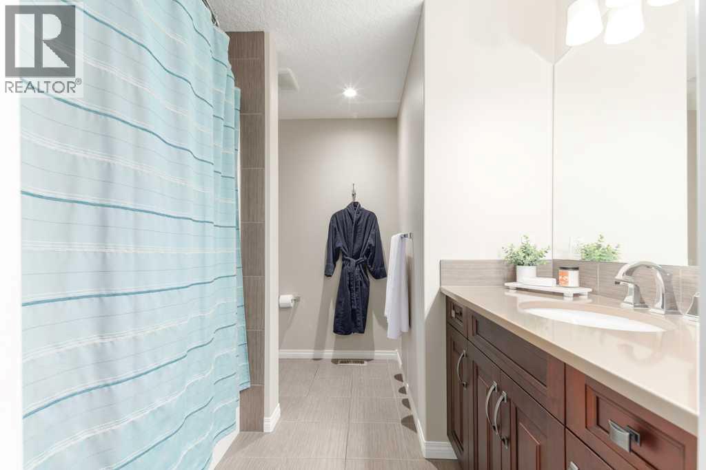 84 Aspen Summit Circle Sw, Calgary, Alberta  T3H 0Z7 - Photo 35 - A2293702