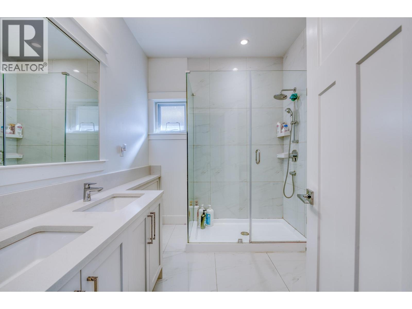 5684 Williams Road, Richmond, British Columbia  V7E 1K3 - Photo 11 - R3101260