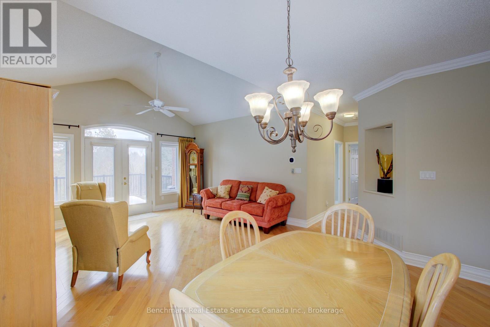 69 Bella Vista Trail, New Tecumseth, Ontario  L9R 2E2 - Photo 15 - N12912454