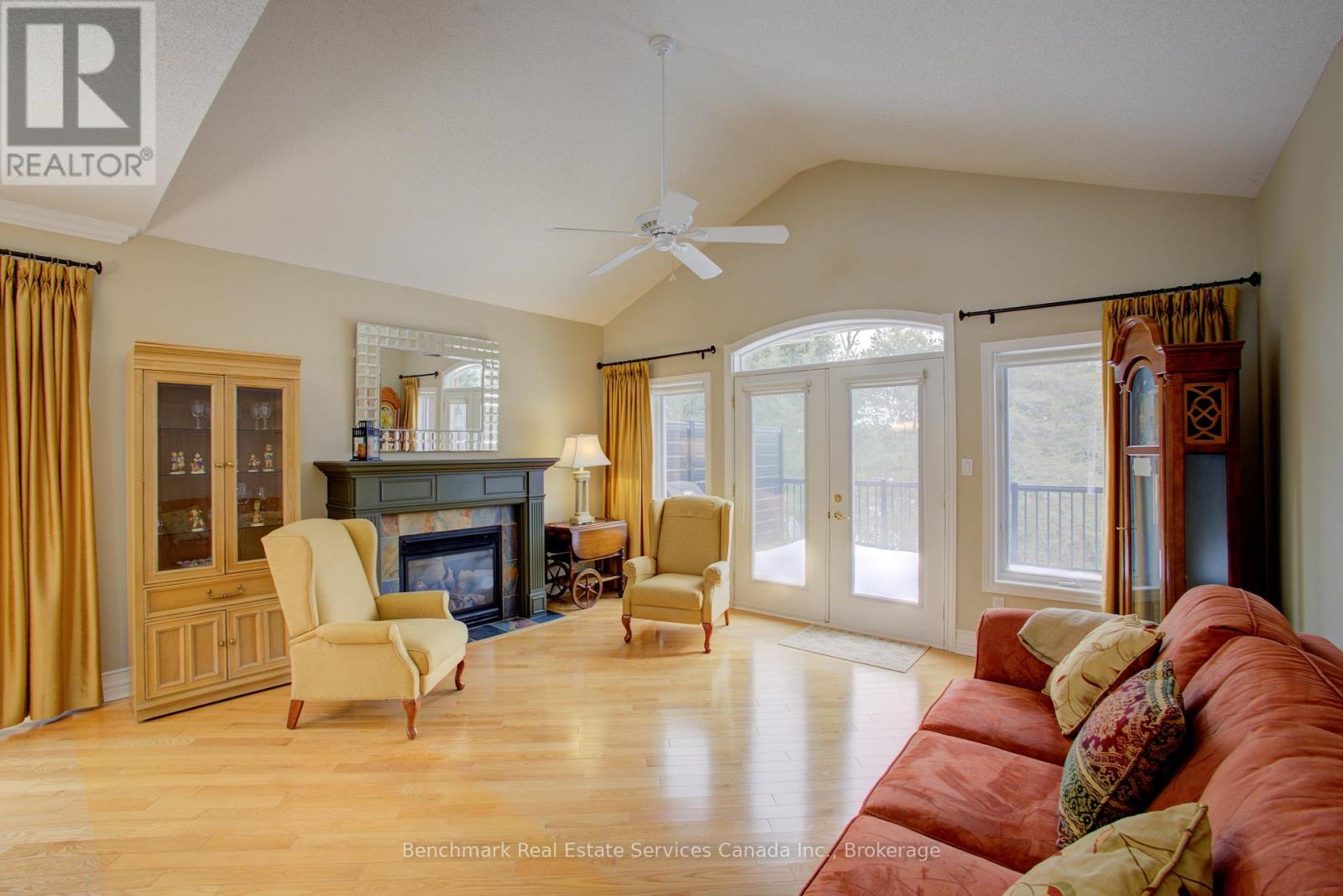 69 Bella Vista Trail, New Tecumseth, Ontario  L9R 2E2 - Photo 17 - N12912454