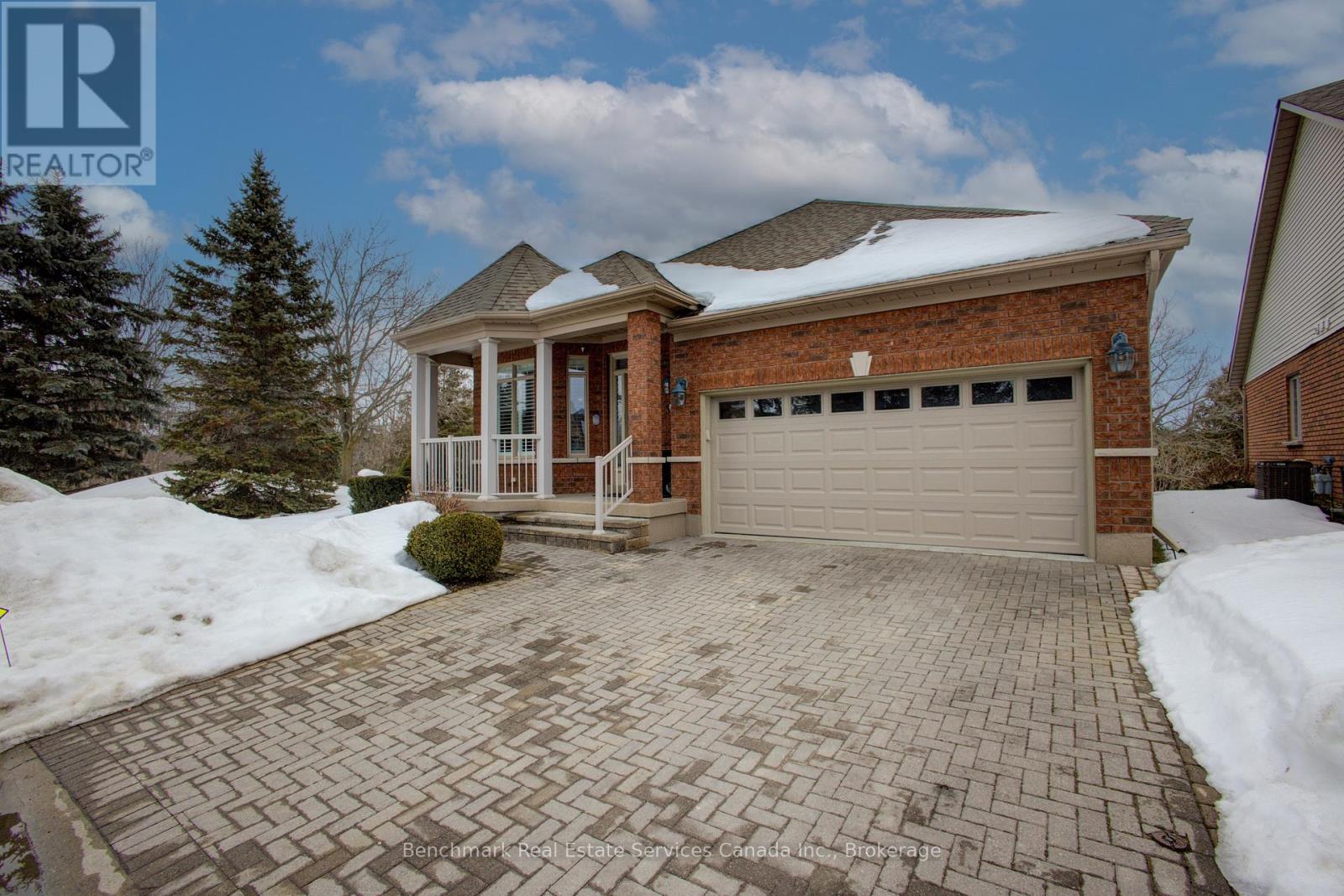 69 Bella Vista Trail, New Tecumseth, Ontario  L9R 2E2 - Photo 2 - N12912454