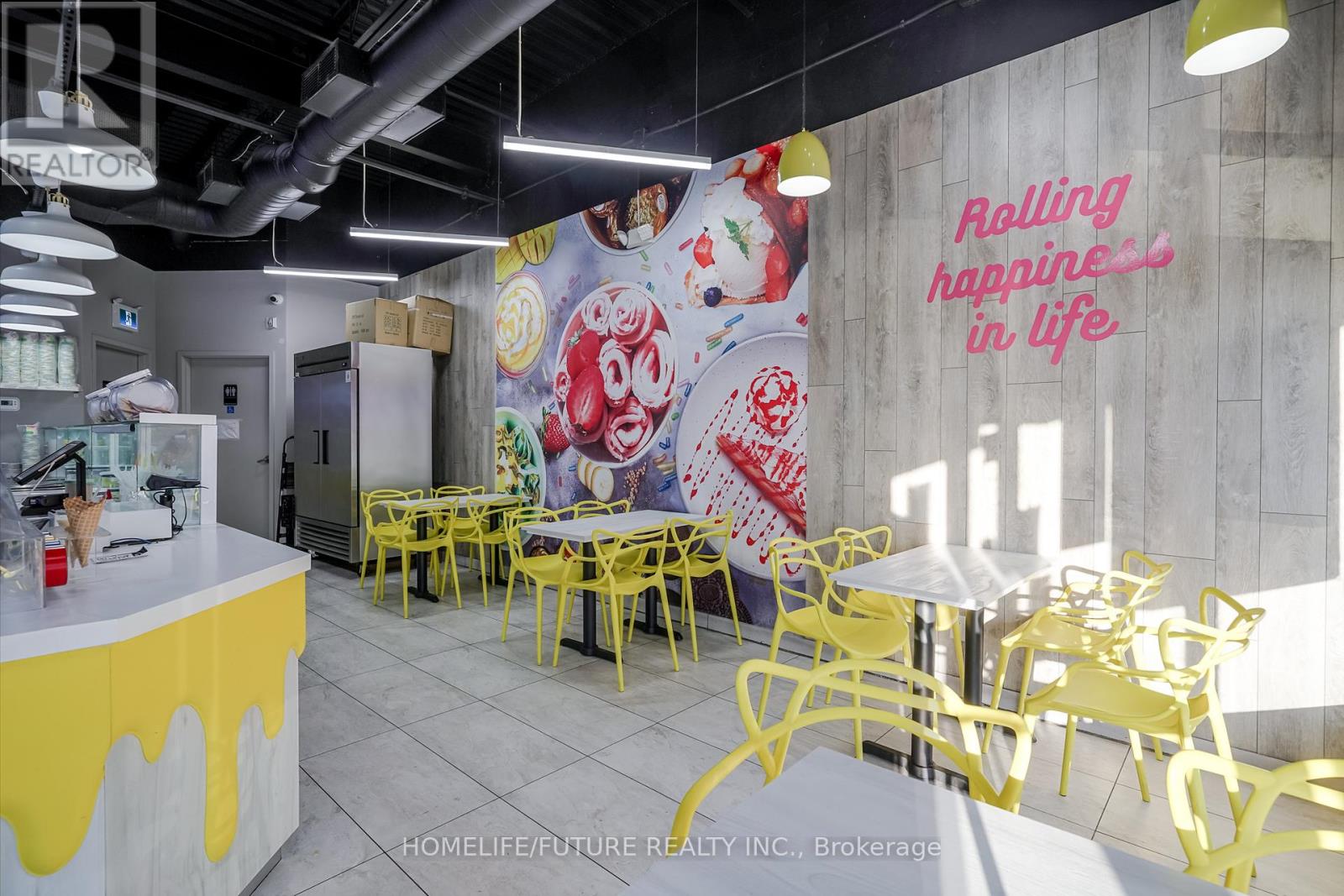 B20 - 62 Overlea Boulevard, Toronto, Ontario  M4H 1C4 - Photo 6 - C12912462