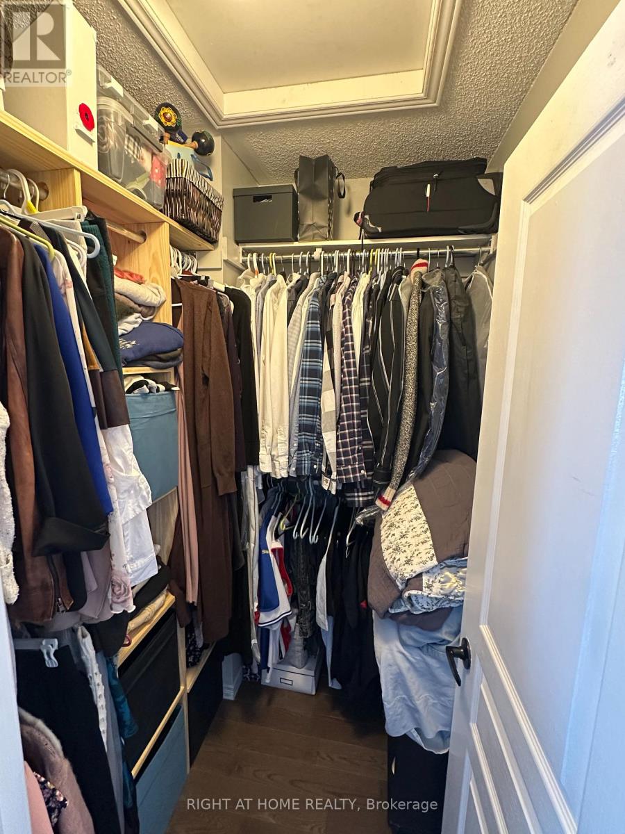 23 Grandwood Avenue, Whitchurch-Stouffville, Ontario  L4A 0M6 - Photo 12 - N12886054