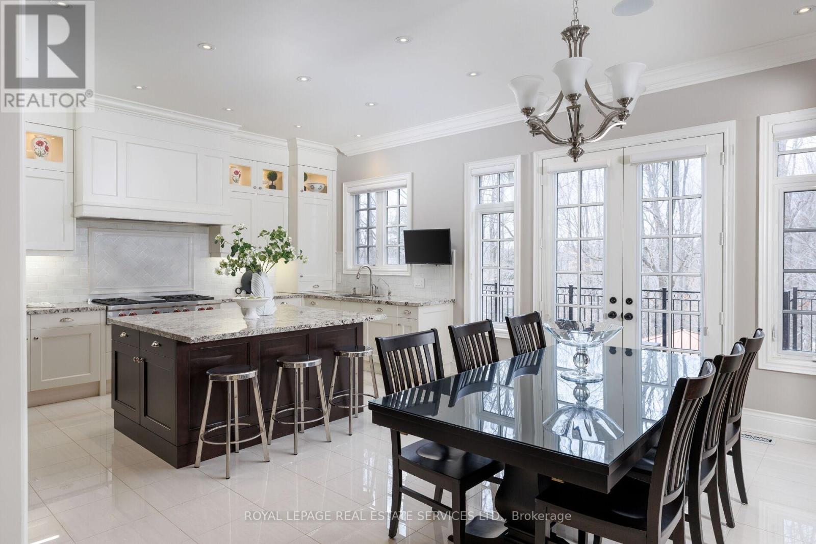 68 Annsleywood Court, Vaughan, Ontario  L4H 4G6 - Photo 14 - N12912416