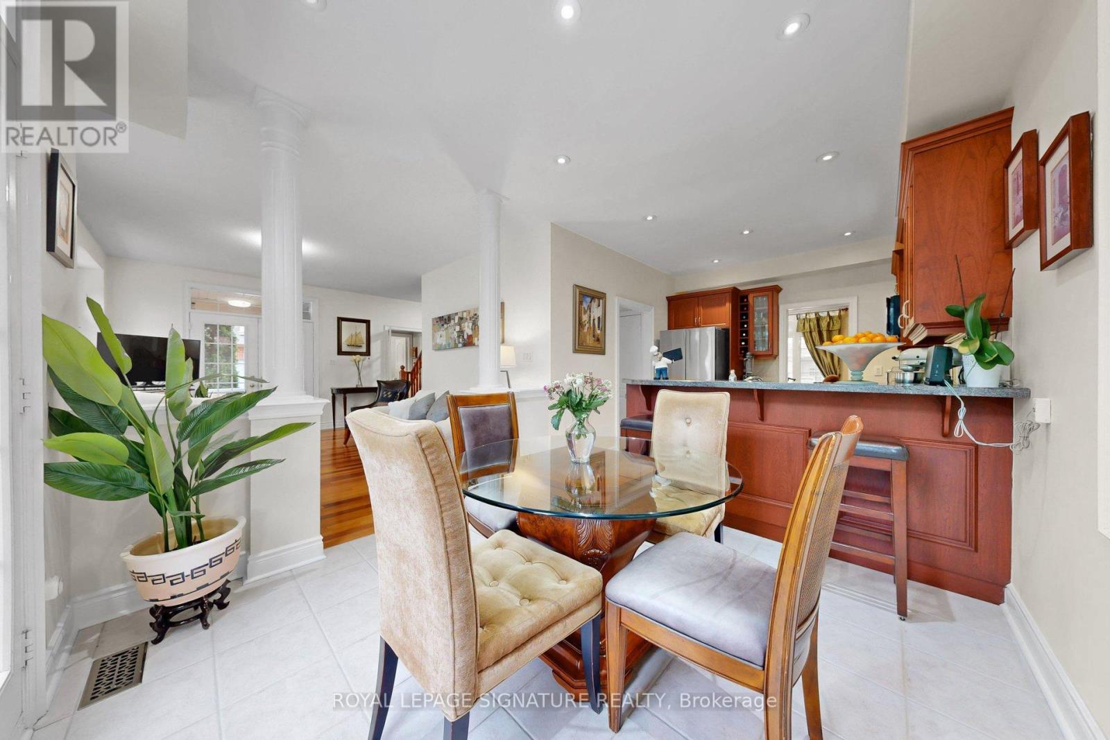 1590 Hallstone Road, Brampton, Ontario  L6Y 5K8 - Photo 20 - W12893930