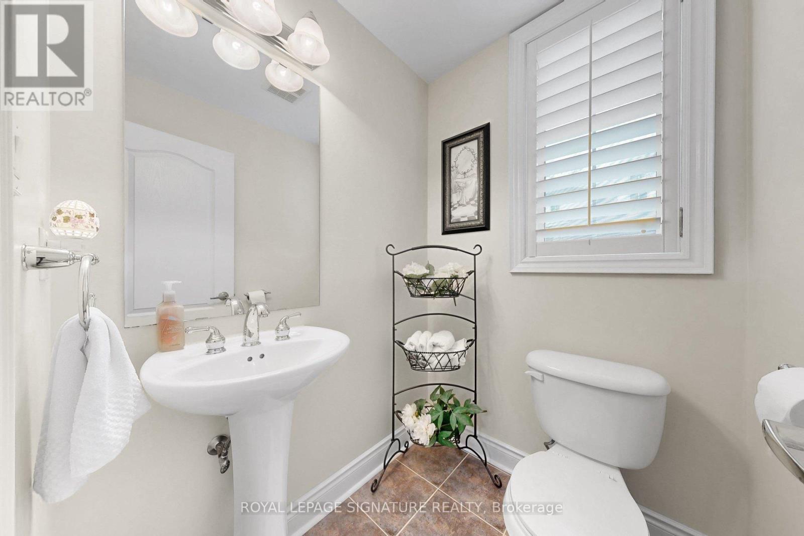 1590 Hallstone Road, Brampton, Ontario  L6Y 5K8 - Photo 25 - W12893930