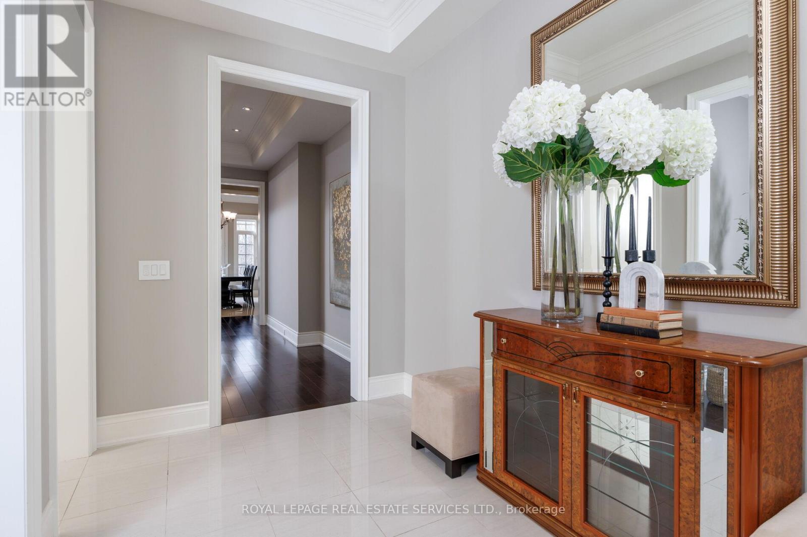 68 Annsleywood Court, Vaughan, Ontario  L4H 4G6 - Photo 9 - N12912416