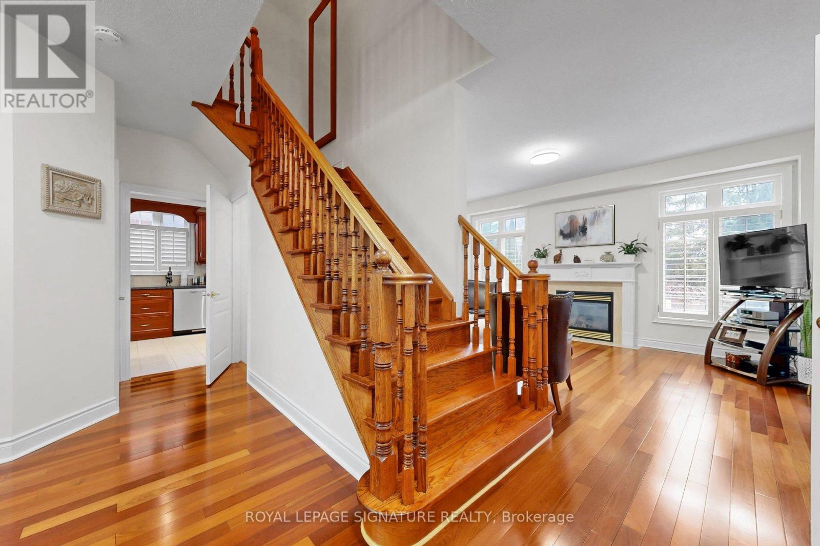 1590 Hallstone Road, Brampton, Ontario  L6Y 5K8 - Photo 14 - W12893930