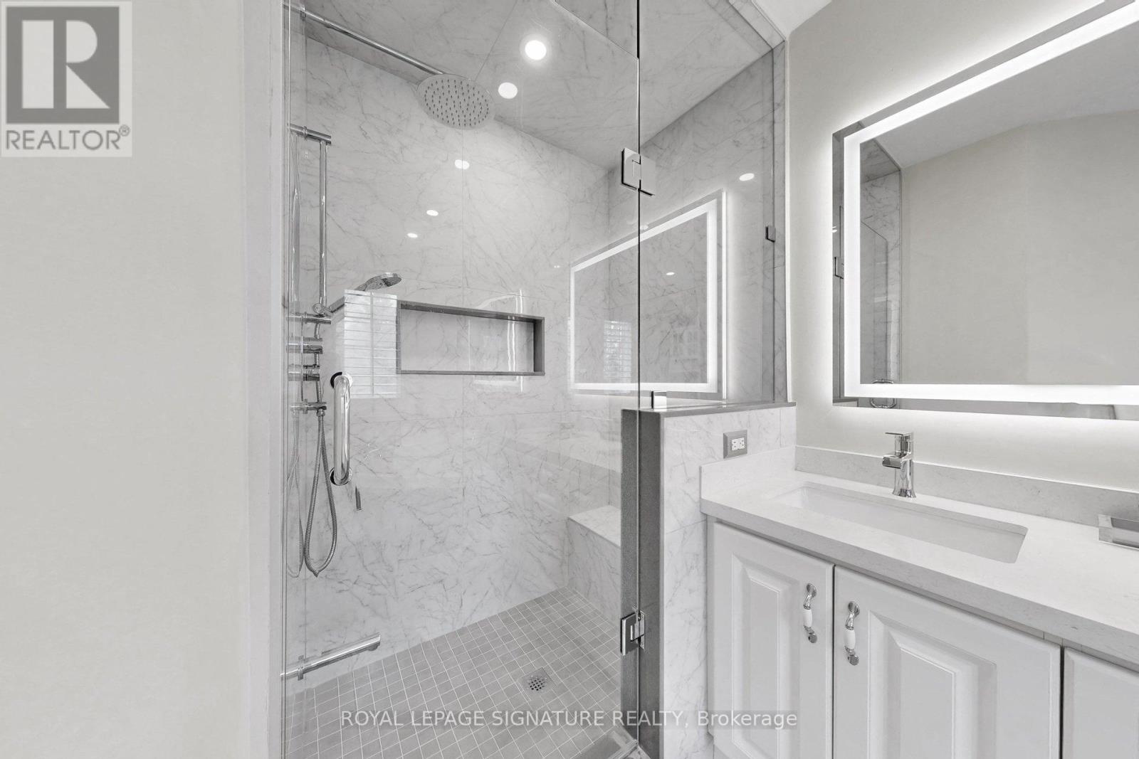 1590 Hallstone Road, Brampton, Ontario  L6Y 5K8 - Photo 34 - W12893930