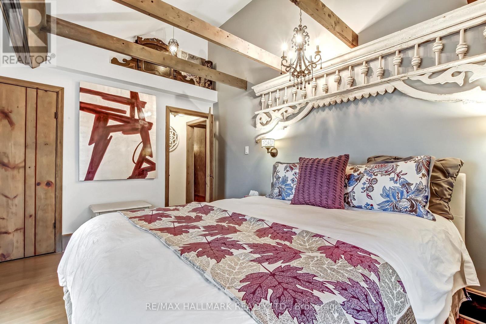 1927 Niagara Parkway, Fort Erie, Ontario  L2A 5M4 - Photo 29 - X12902632