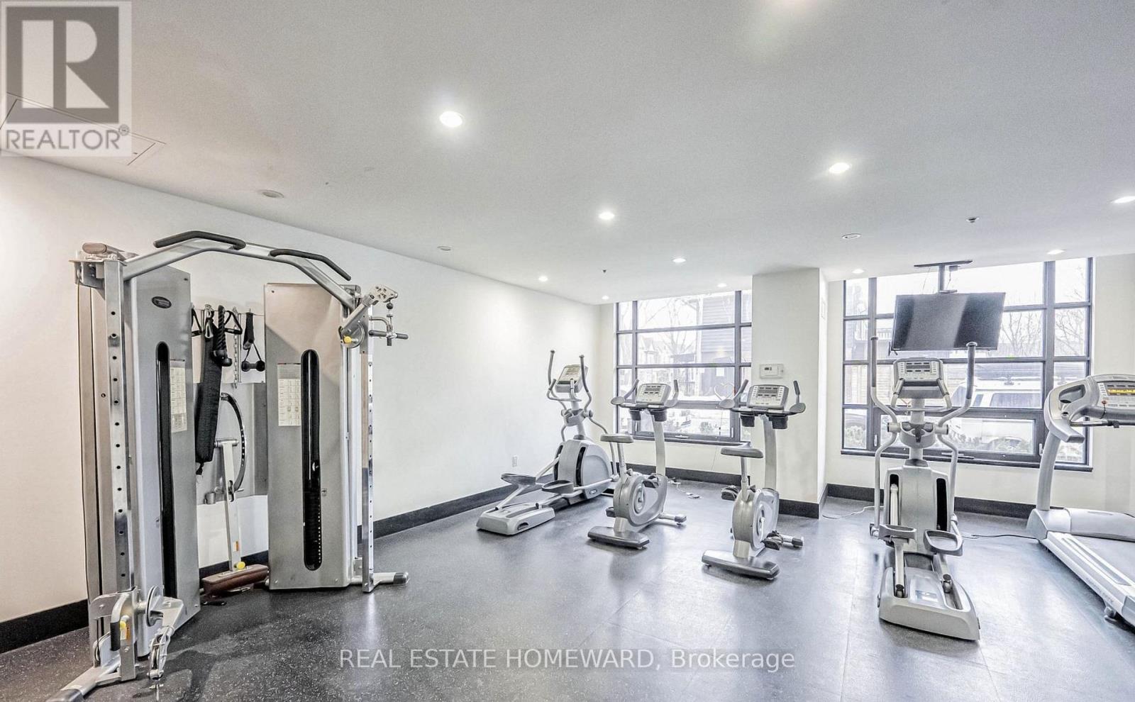 412 - 88 Colgate Avenue, Toronto, Ontario  M4M 0A6 - Photo 17 - E12912460