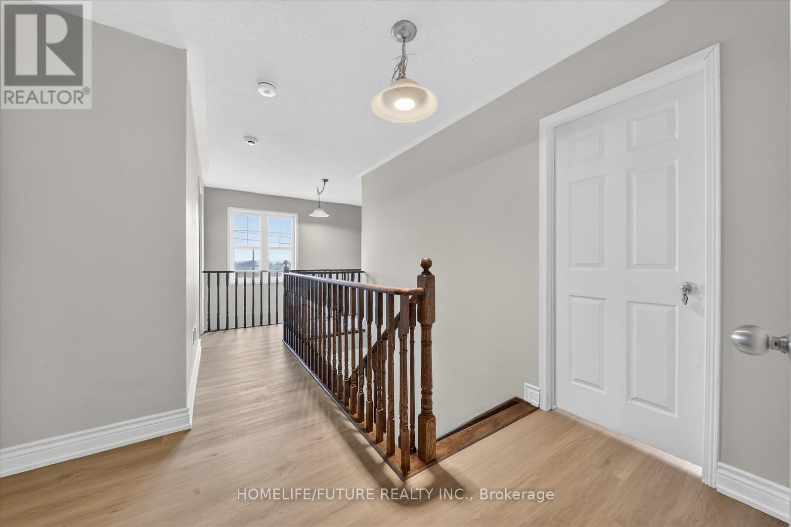 939 Miller Park Avenue, Bradford West Gwillimbury (Bradford), Ontario  L3Z 0L6 - Photo 19 - N12912458