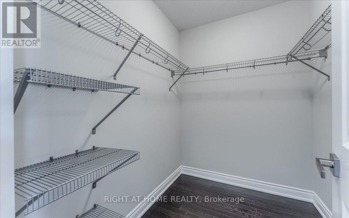 32 - 1331 Major Mackenzie Drive, Vaughan (Patterson), Ontario  L6A 4W4 - Photo 13 - N12912466