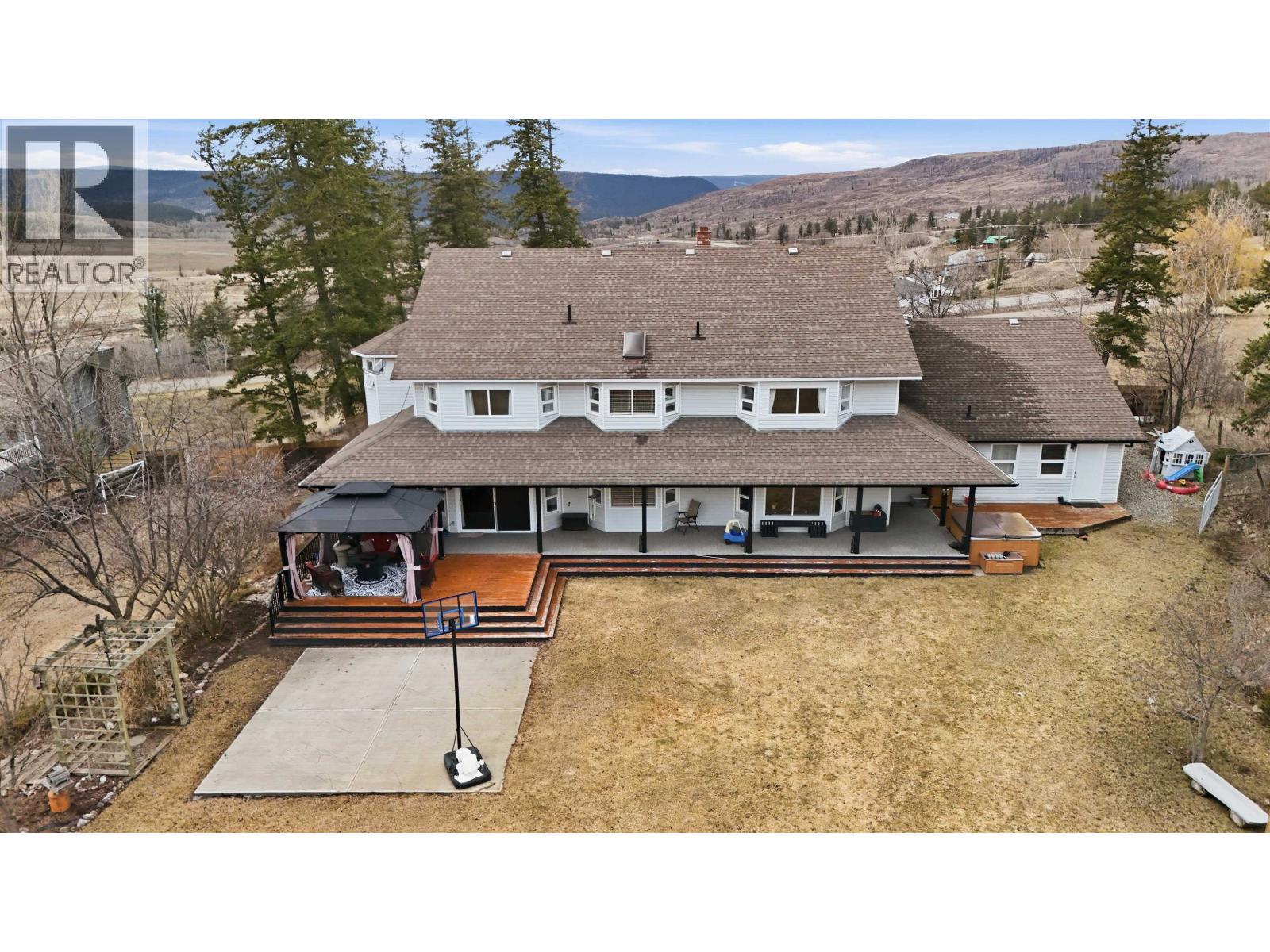 48 VALLEYVIEW ROAD, 150 Mile House