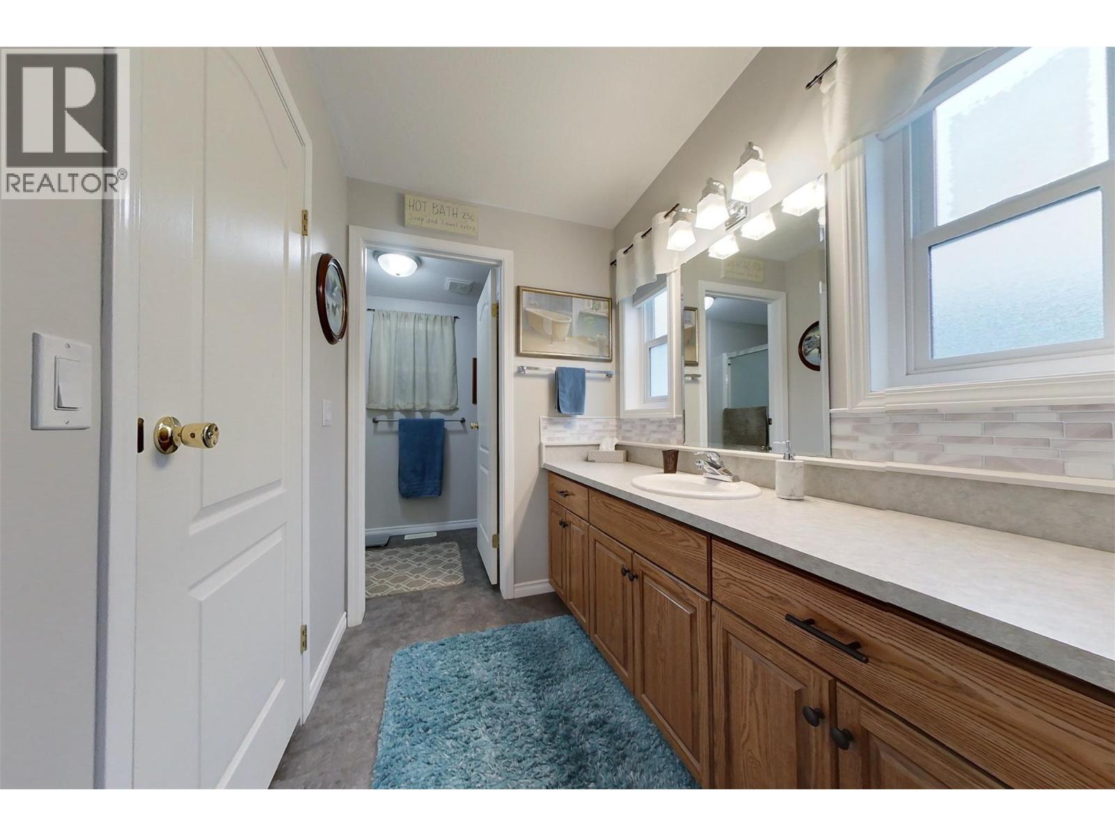 1006 11th  N Avenue, Creston, British Columbia  V0B 1G6 - Photo 13 - 10380382