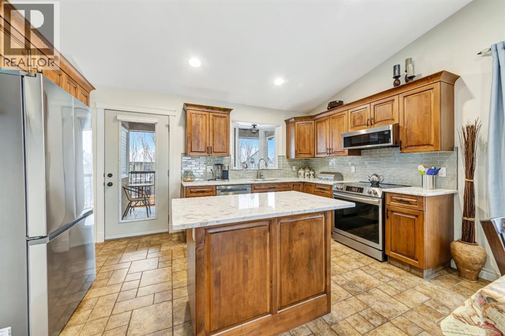 2026 63 Avenuecourt, Lloydminster, Alberta  T9V 3K2 - Photo 11 - A2270379