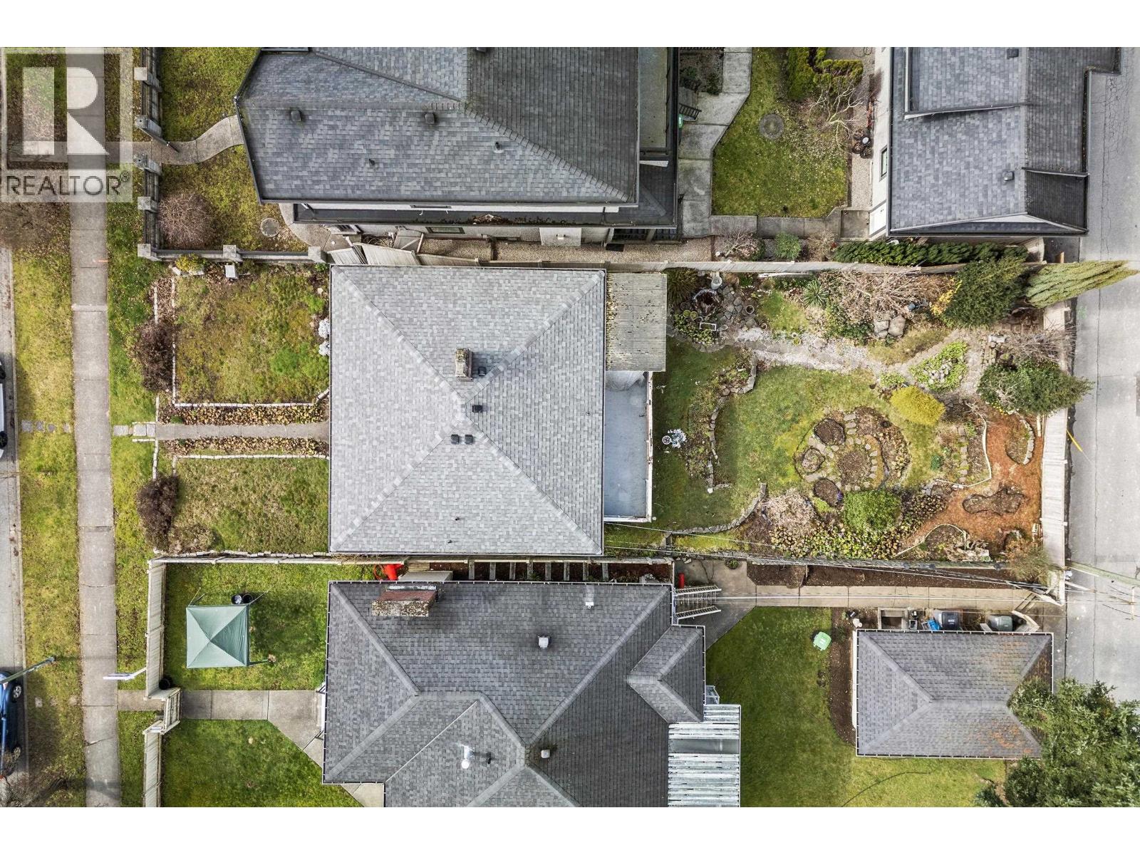 3281 E 2nd Avenue, Vancouver, British Columbia  V5M 1G2 - Photo 32 - R3102224