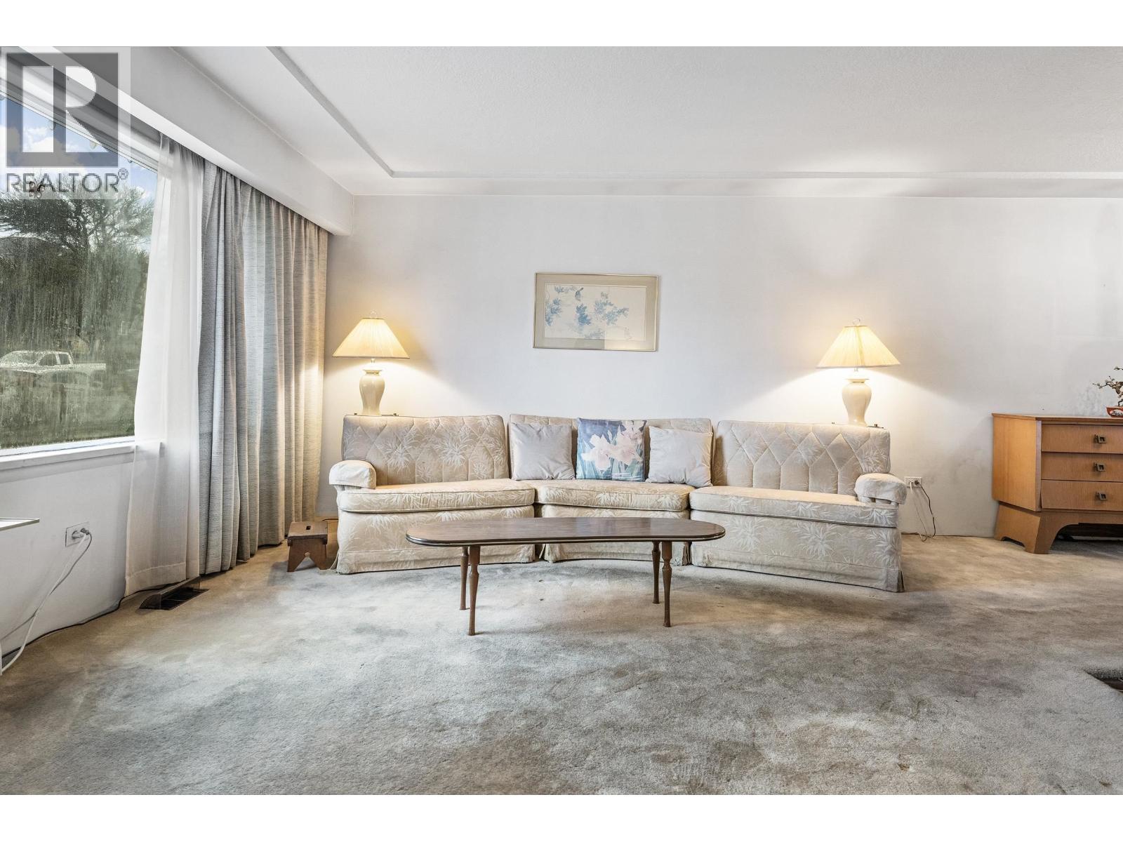 3281 E 2nd Avenue, Vancouver, British Columbia  V5M 1G2 - Photo 3 - R3102224