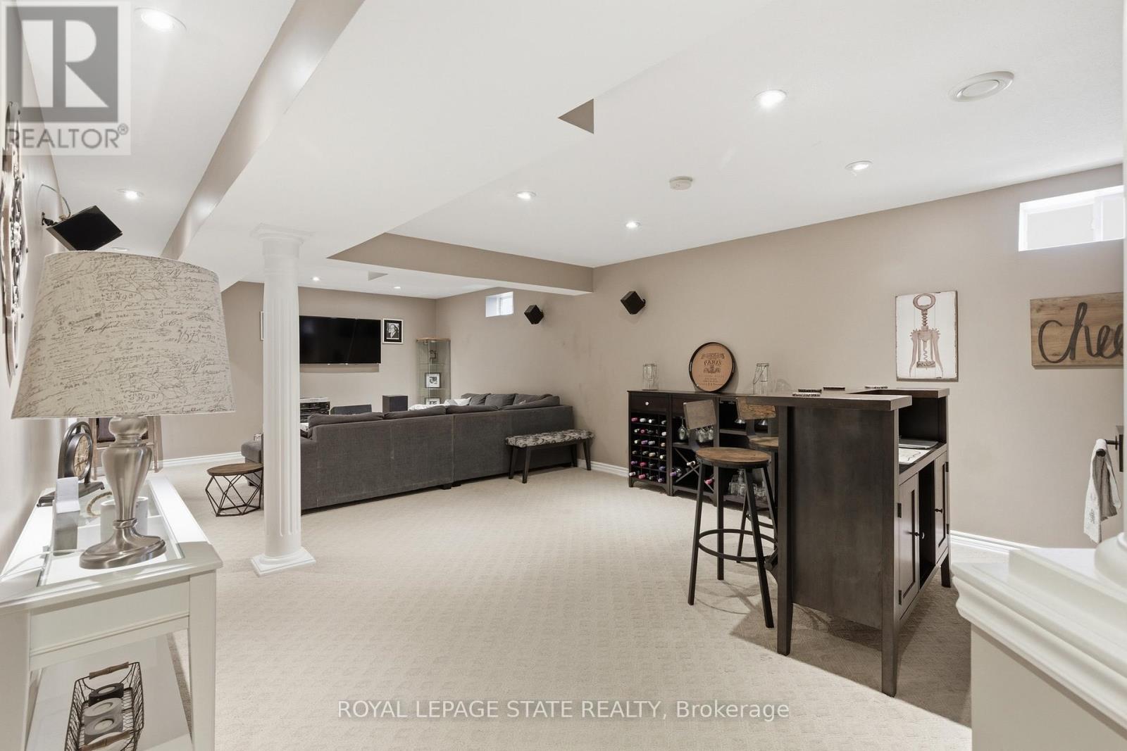 84 Duncairn Crescent, Hamilton, Ontario  L9C 6G1 - Photo 35 - X12912434